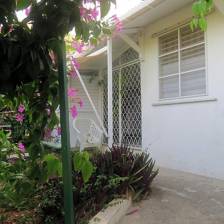 Bungalow Soleil Sainte-Anne  Phòng bức ảnh